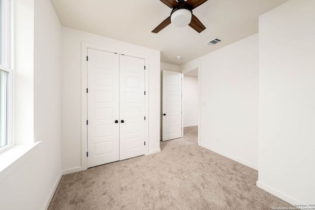 1947 W French Pl, San Antonio, TX 78201