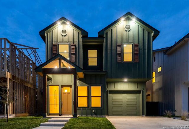 1947 W French Pl, San Antonio, TX 78201