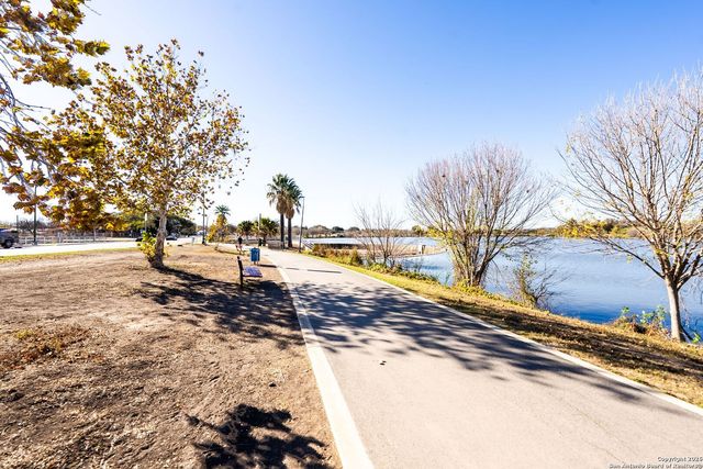 1947 W French Pl, San Antonio, TX 78201