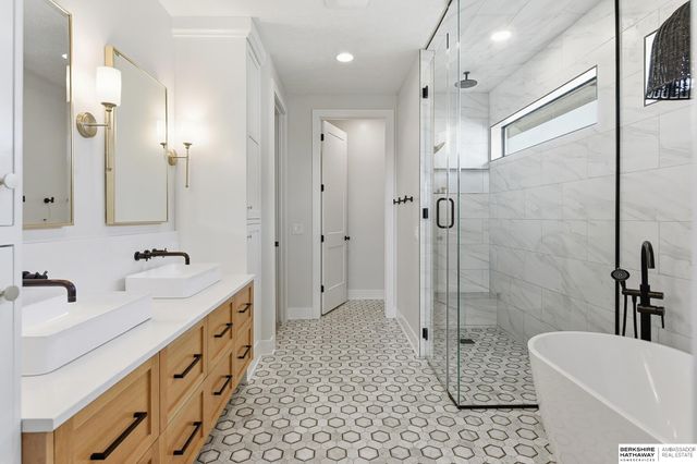 917 S 243rd Street, Waterloo, NE 68069