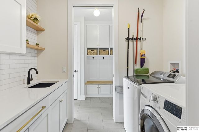 917 S 243rd Street, Waterloo, NE 68069