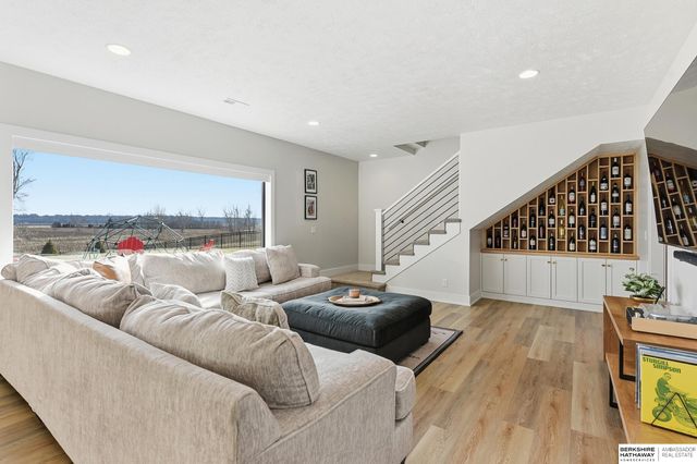 917 S 243rd Street, Waterloo, NE 68069