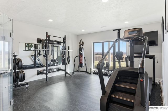 917 S 243rd Street, Waterloo, NE 68069