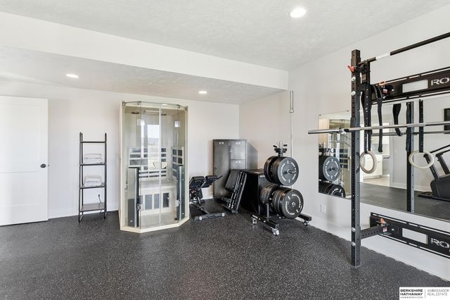 917 S 243rd Street, Waterloo, NE 68069