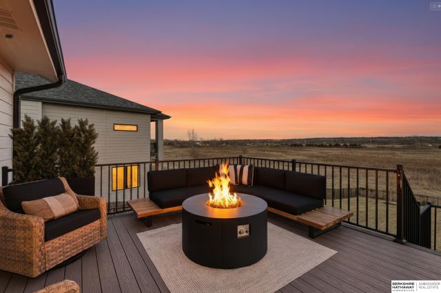 917 S 243rd Street, Waterloo, NE 68069