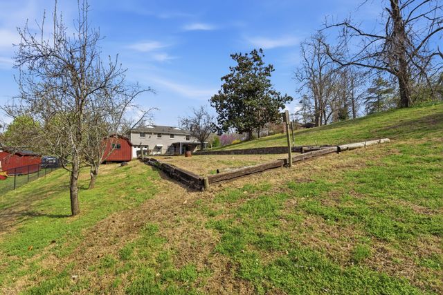 3921 Banbury Dr, E, Nashville, TN 37207