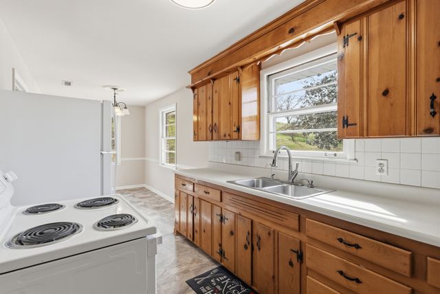 3921 Banbury Dr, E, Nashville, TN 37207