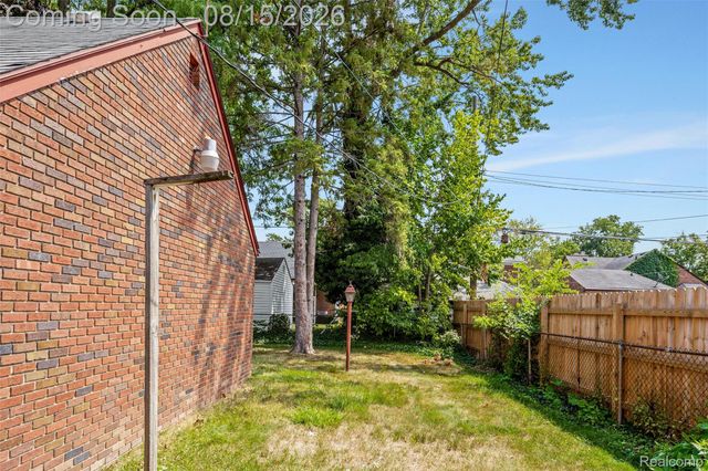 15160 Warwick Street, Detroit, MI 48223