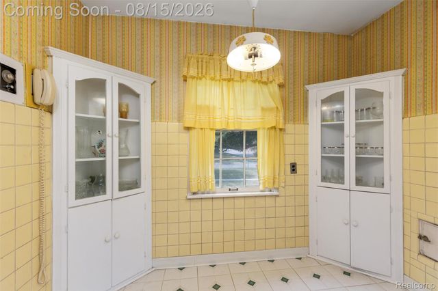 15160 Warwick Street, Detroit, MI 48223