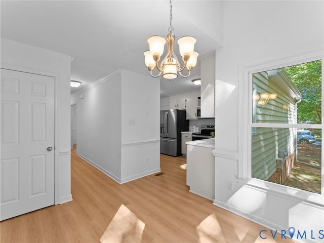5311 Chestnut Bluff Rd, Midlothian, VA 23112