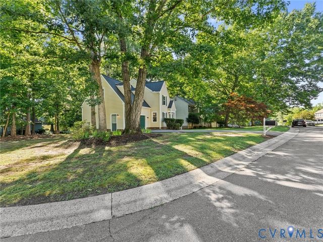 5311 Chestnut Bluff Rd, Midlothian, VA 23112