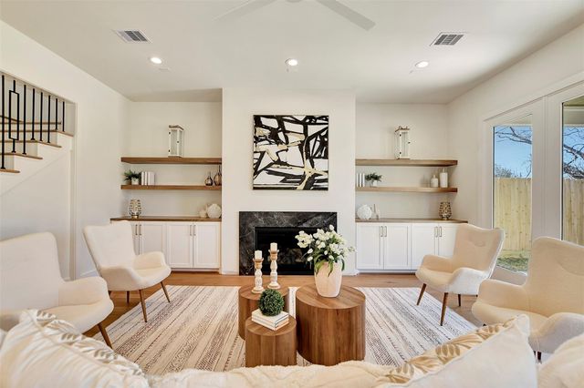 1825 Huge Oaks Street, Houston, TX 77055