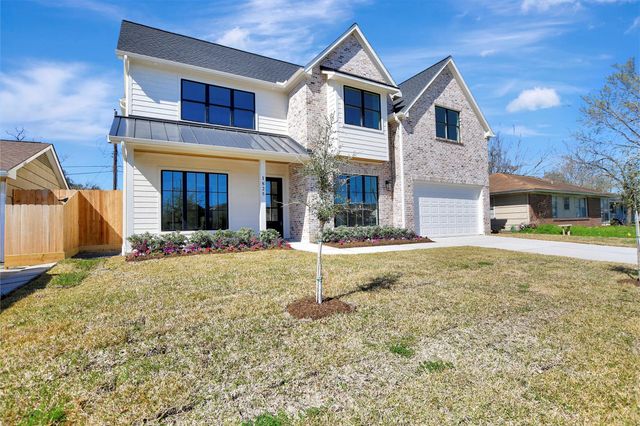 1825 Huge Oaks Street, Houston, TX 77055