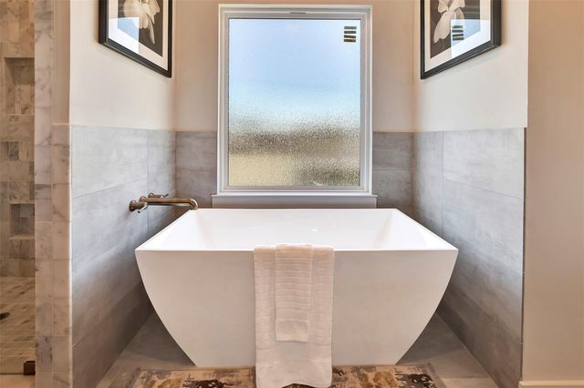 1825 Huge Oaks Street, Houston, TX 77055