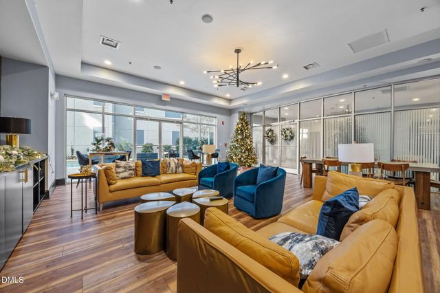 222 Glenwood Avenue 205, Raleigh, NC 27603