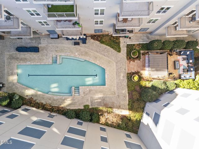 222 Glenwood Avenue 205, Raleigh, NC 27603