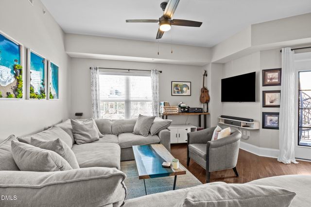 222 Glenwood Avenue 205, Raleigh, NC 27603