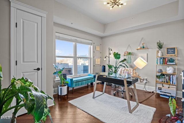 222 Glenwood Avenue 205, Raleigh, NC 27603