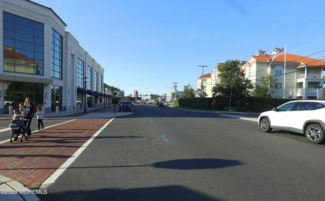 735 Greens Avenue 15B, Long Branch, NJ 07740