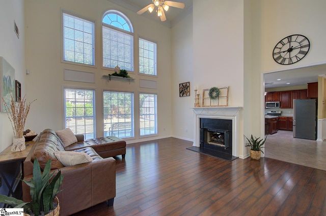 5 Springleaf Court, Simpsonville, SC 29681