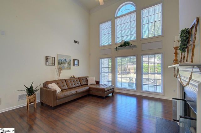 5 Springleaf Court, Simpsonville, SC 29681