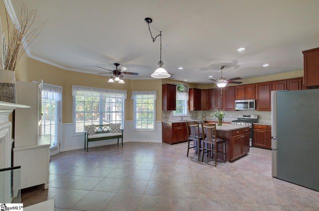 5 Springleaf Court, Simpsonville, SC 29681