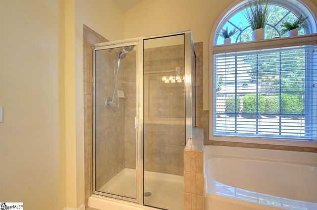 5 Springleaf Court, Simpsonville, SC 29681