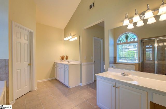 5 Springleaf Court, Simpsonville, SC 29681