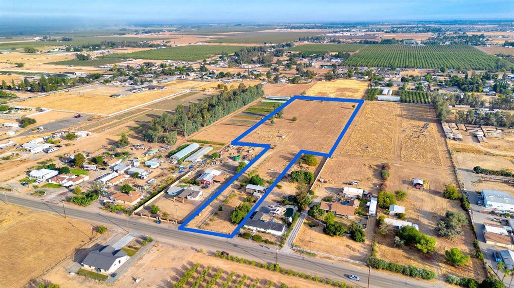 Image 6 of property listing at 6674 W Mckinley Avenue, Fresno, CA 93723