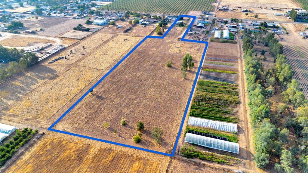 Image 9 of property listing at 6674 W Mckinley Avenue, Fresno, CA 93723