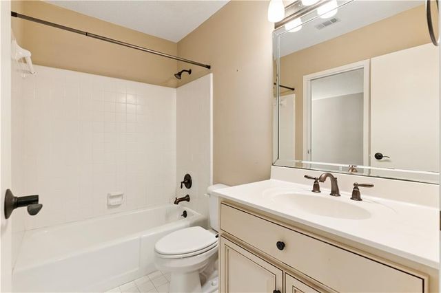 540 Oglethorpe Avenue, 10, St. Simons Island, GA 31522