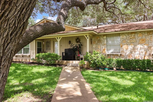 9477 WINDWOOD DR, Boerne, TX 78006