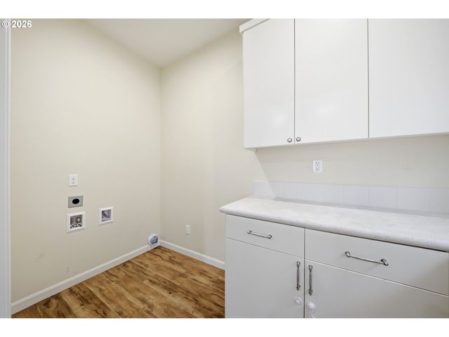 1704 Ne 158TH Cir, Vancouver, WA 98686