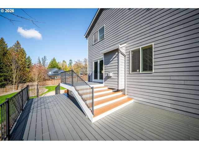 1704 Ne 158TH Cir, Vancouver, WA 98686