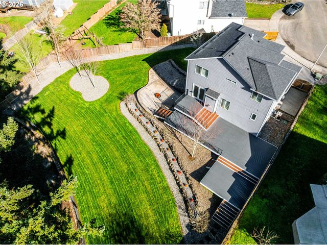 1704 Ne 158TH Cir, Vancouver, WA 98686