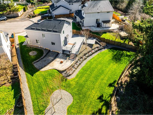 1704 Ne 158TH Cir, Vancouver, WA 98686