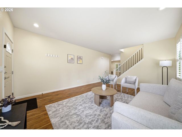 1704 Ne 158TH Cir, Vancouver, WA 98686