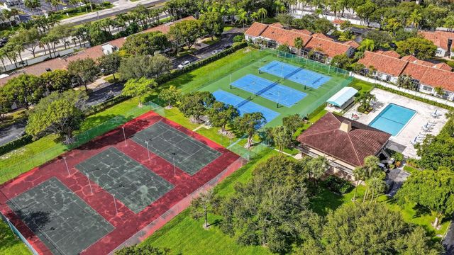 5280 NW 2nd Ave Ph-17, Boca Raton, FL 33487