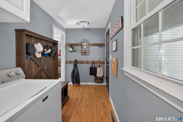 87 Chevas Road, Avon, CT 06001