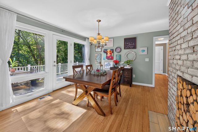 87 Chevas Road, Avon, CT 06001