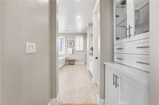 63 Pedigree, Irvine, CA 92602