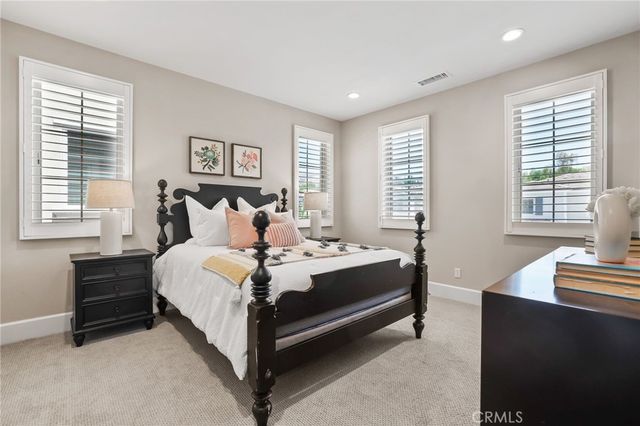 63 Pedigree, Irvine, CA 92602
