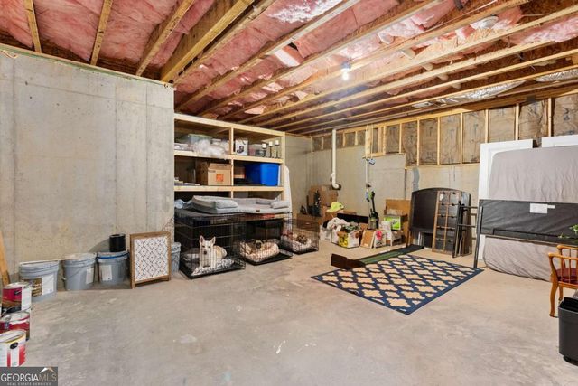 7123 Lake Edge Drive, Flowery Branch, GA 30542