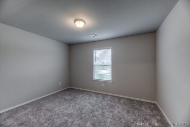3710 S 13th Place, Broken Arrow, OK 74011