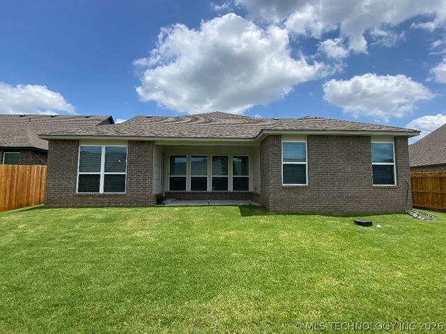 3710 S 13th Place, Broken Arrow, OK 74011
