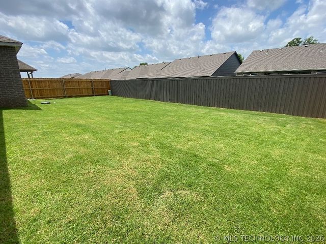 3710 S 13th Place, Broken Arrow, OK 74011