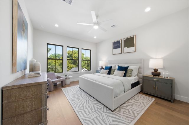 1709 Bologna Lane, Houston, TX 77055