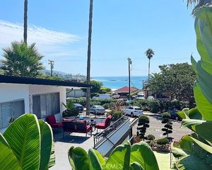 250 Cliff Drive 17, Laguna Beach, CA 92651