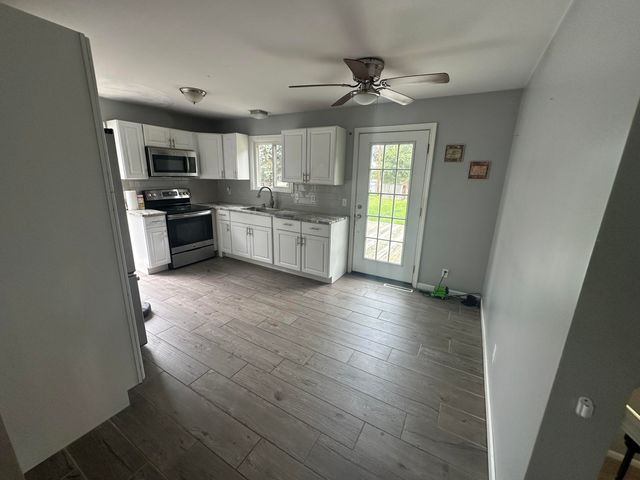 517 Clarion Street, Vienna Twp, MI 48420
