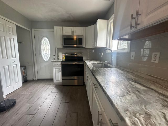 517 Clarion Street, Vienna Twp, MI 48420